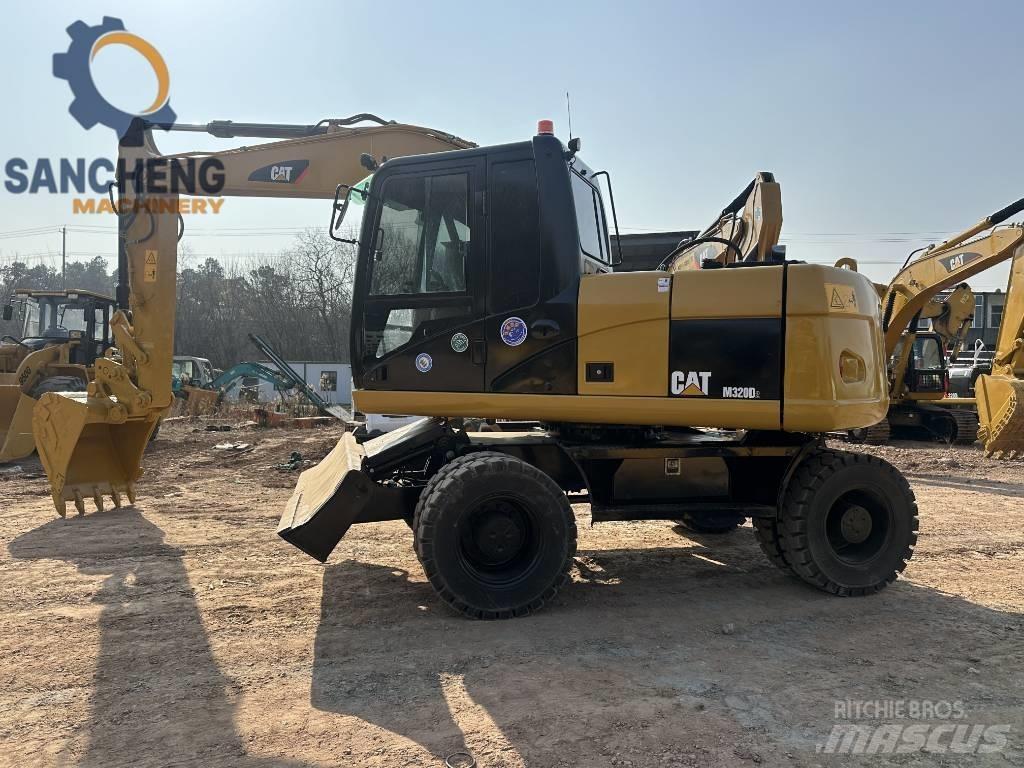 CAT M 320 D Ratiniai ekskavatoriai