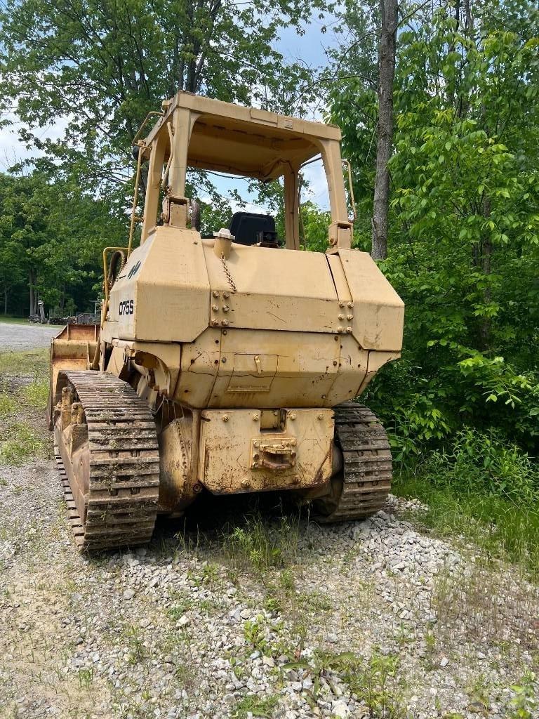 Komatsu D 75 S Vikšriniai krautuvai