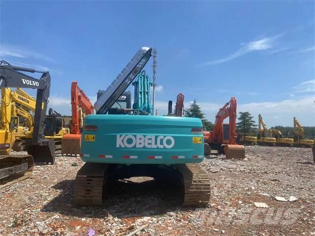 Kobelco SK 210 D Vikšriniai ekskavatoriai