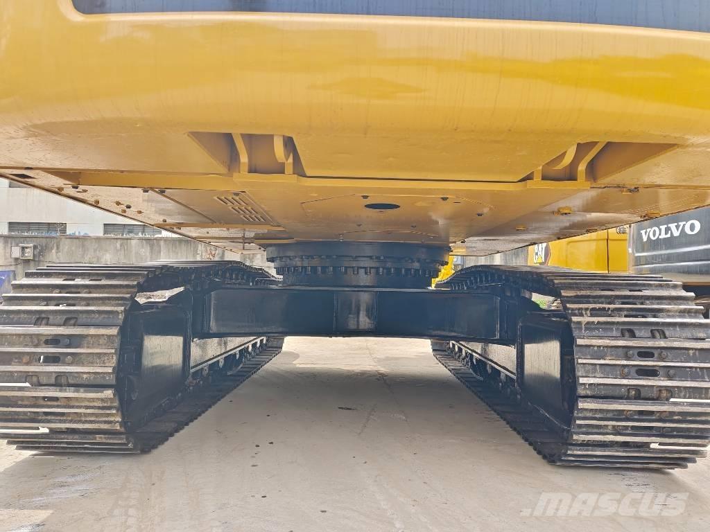 CAT 336 D Vikšriniai ekskavatoriai