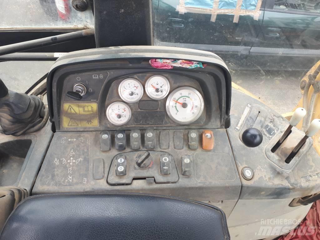CAT 428 D Ekskavatoriniai krautuvai