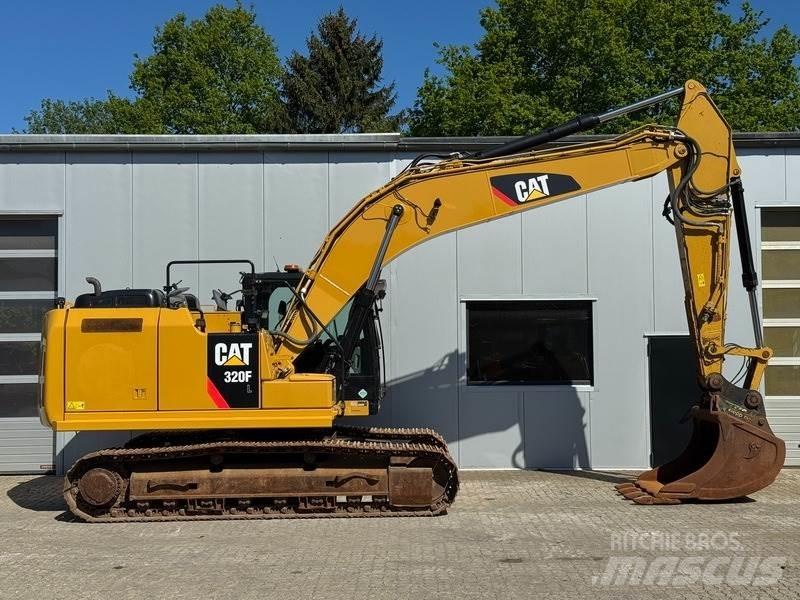 CAT 320 FL Vikšriniai ekskavatoriai