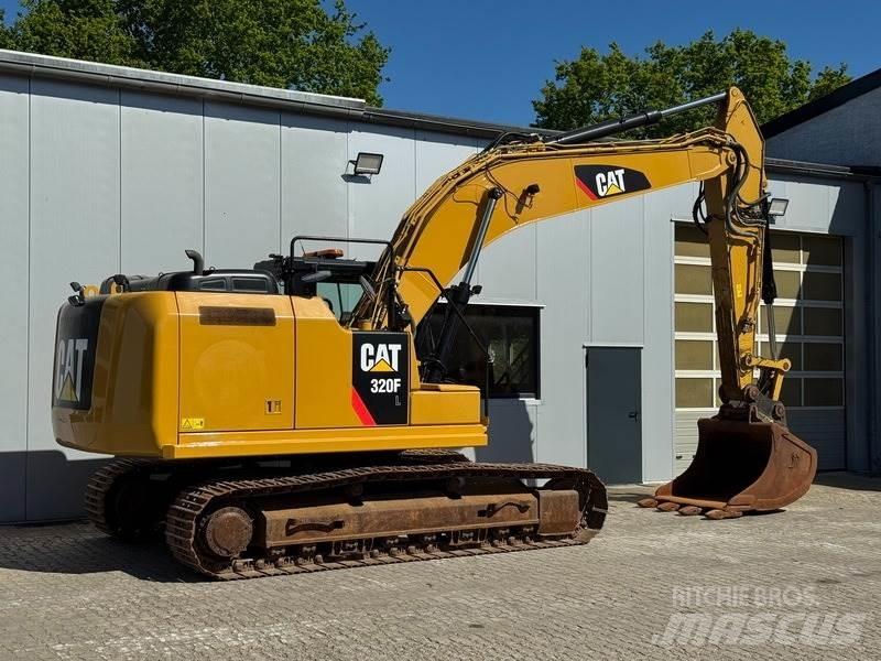 CAT 320 FL Vikšriniai ekskavatoriai
