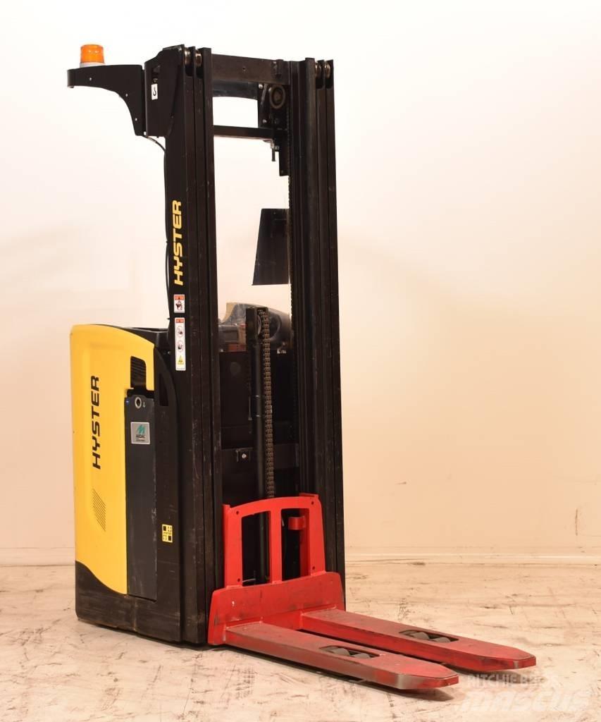 Hyster RS1.6-24 Savaeigiai rietuvai