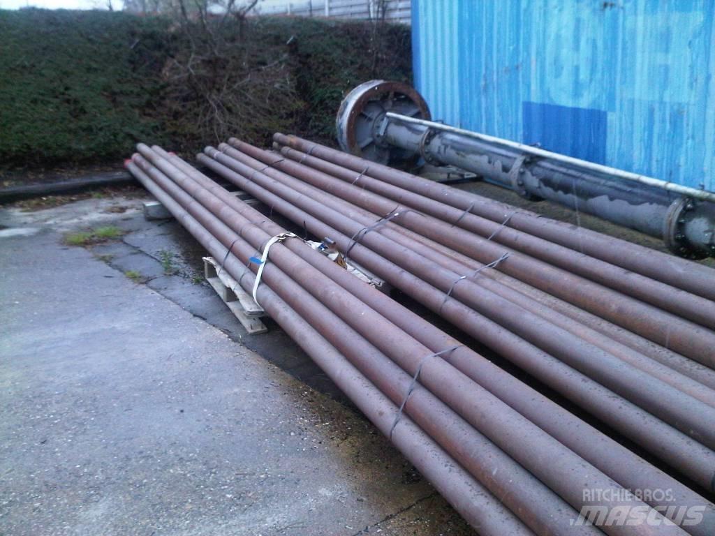  Drill pipes 32' X 4" Naftos ir dujų gręžimo įranga