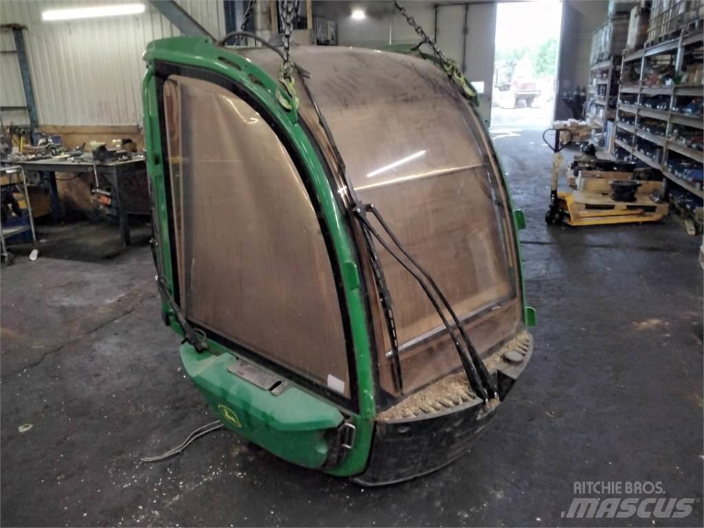 John Deere 1470G Kabinos ir salonai