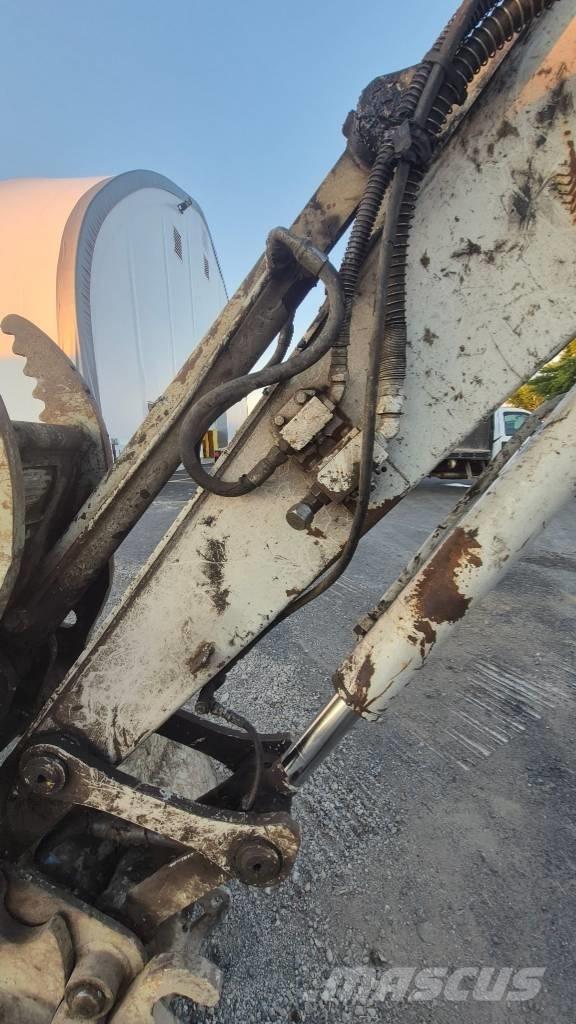 Takeuchi TB 290 Vikšriniai ekskavatoriai