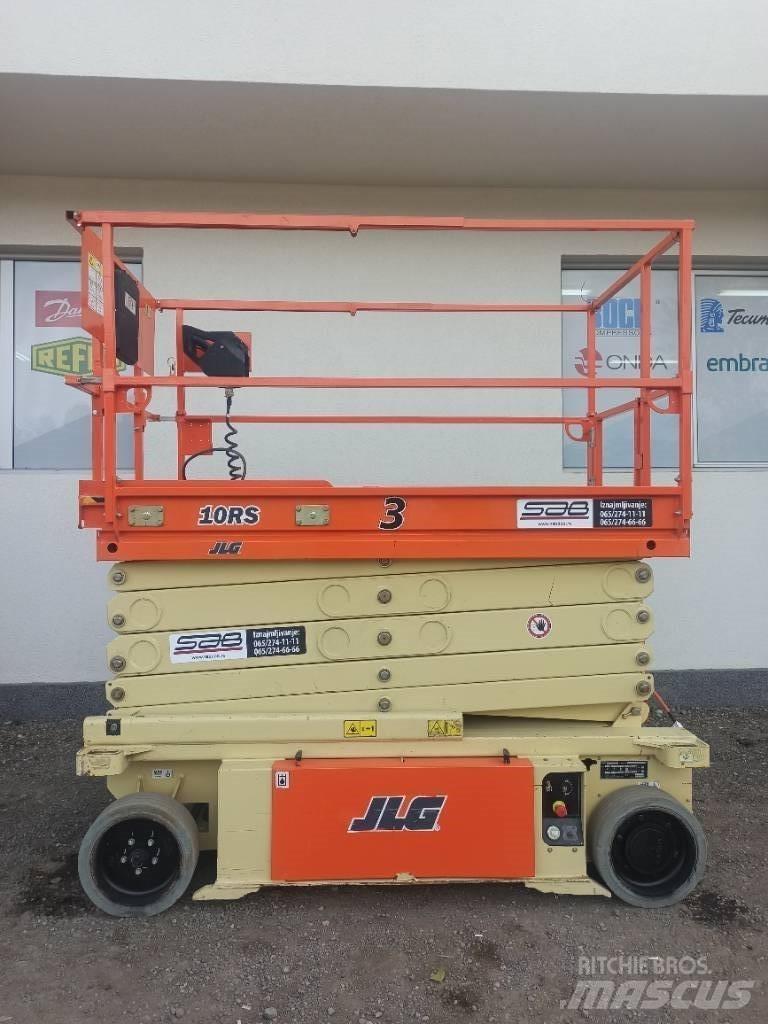 JLG 10 RS Žirkliniai keltuvai