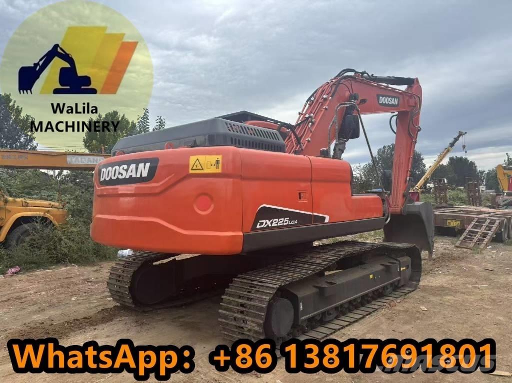 Doosan DX 225 Vikšriniai ekskavatoriai