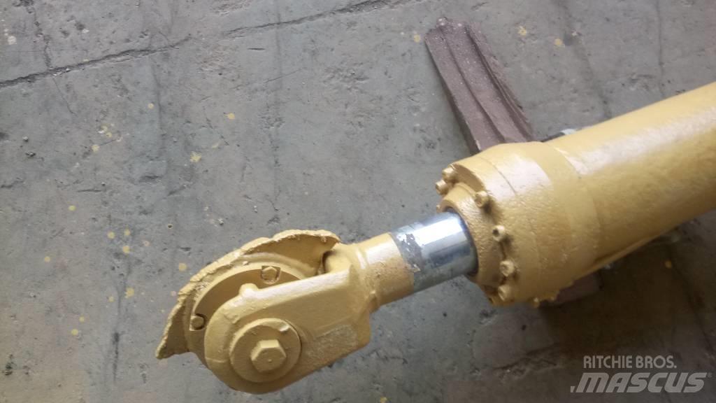Volvo A 30 C Hidraulikos įrenginiai