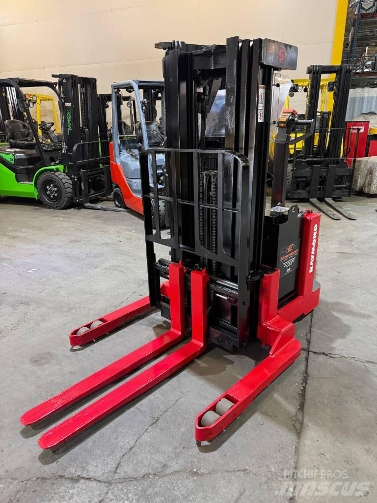 Raymond DSX040 Savaeigiai rietuvai