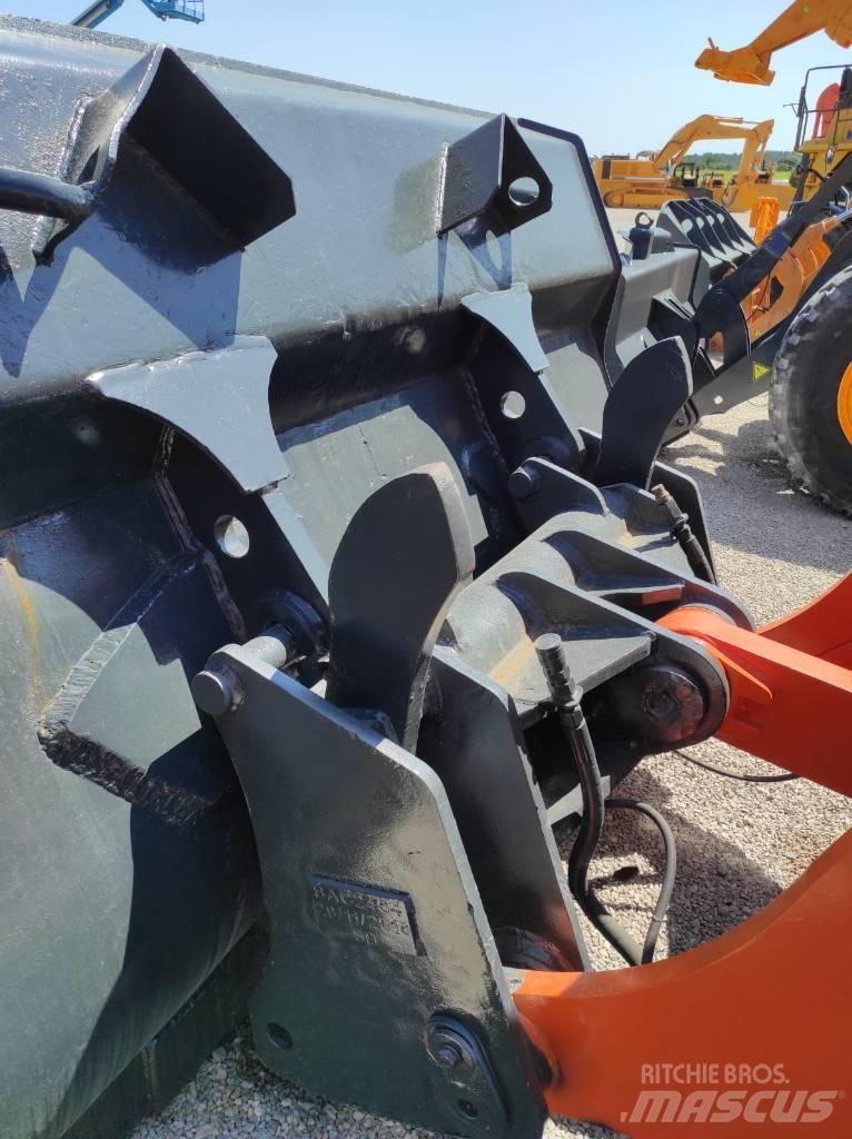 Doosan DL 350-5 Naudoti ratiniai krautuvai