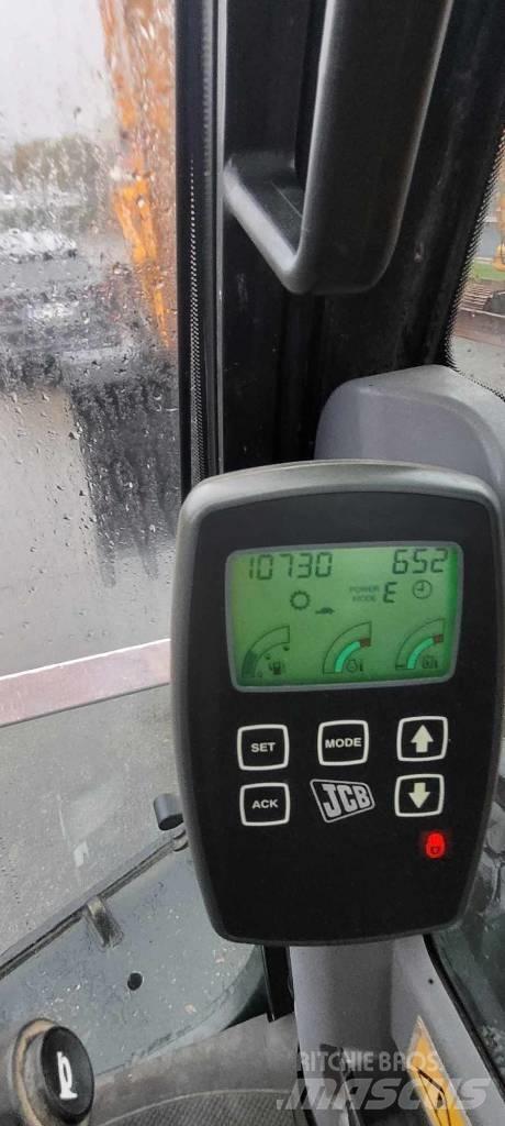 JCB JS 145 W Ratiniai ekskavatoriai