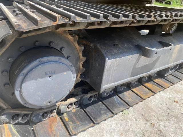 Komatsu PC130 Vikšriniai ekskavatoriai