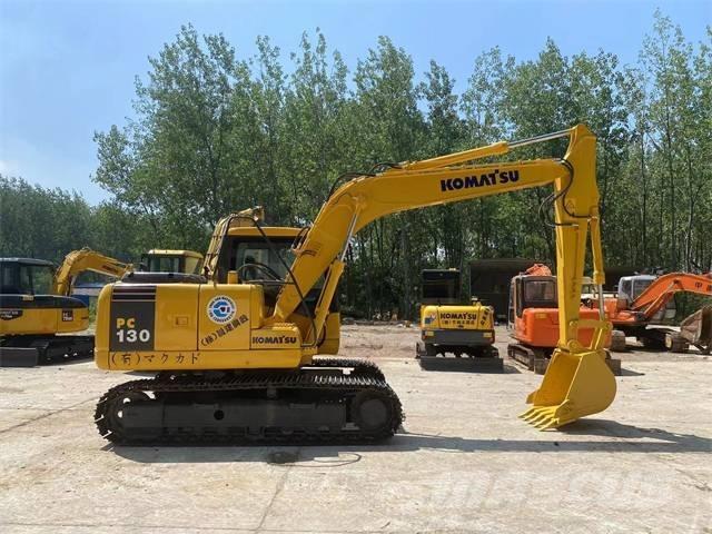 Komatsu PC130 Vikšriniai ekskavatoriai