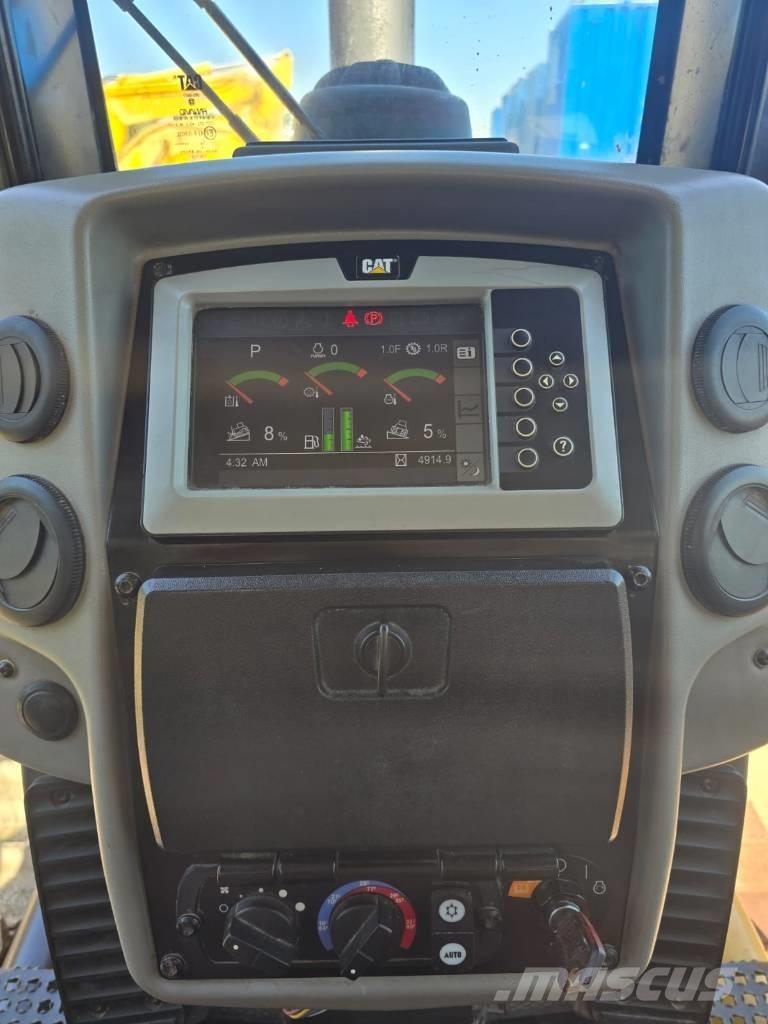 CAT D 6 N LGP Vikšriniai buldozeriai