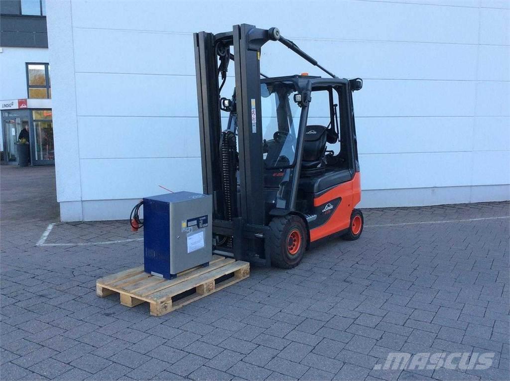 Linde E25 Elektriniai šakiniai krautuvai
