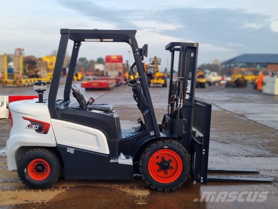 Bobcat D30NX Dyzeliniai krautuvai