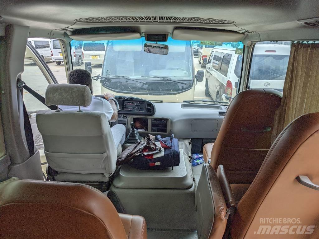 Toyota Coaster Bus Mikroautobusai