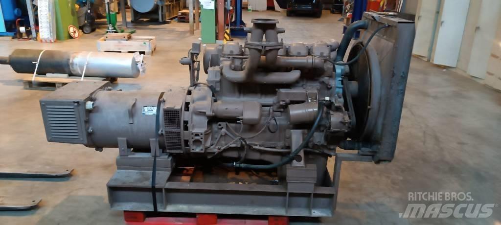 MAN D2565 ME Dyzeliniai generatoriai
