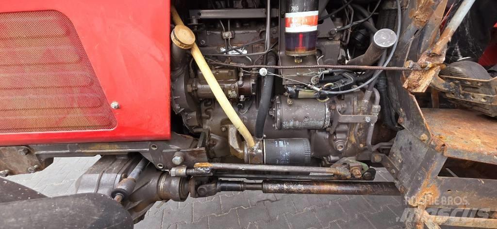 Massey Ferguson 398 Traktoriai
