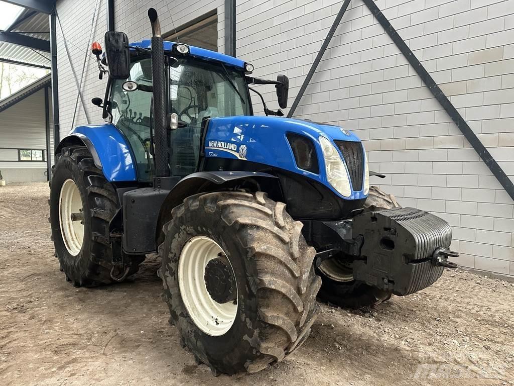 New Holland T7.250 Traktoriai