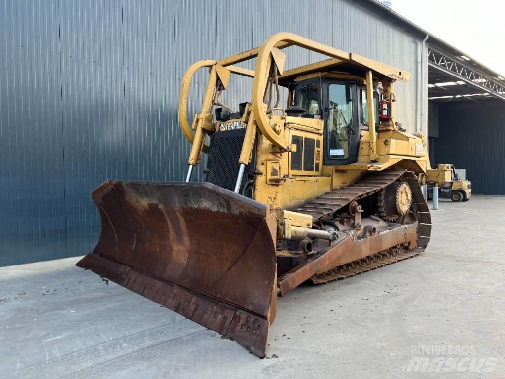 CAT D7H Vikšriniai buldozeriai