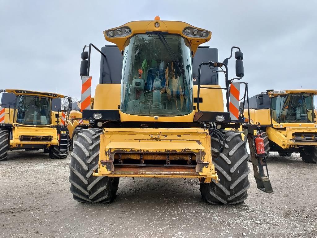 New Holland CX 6090 Derliaus nuėmimo kombainai