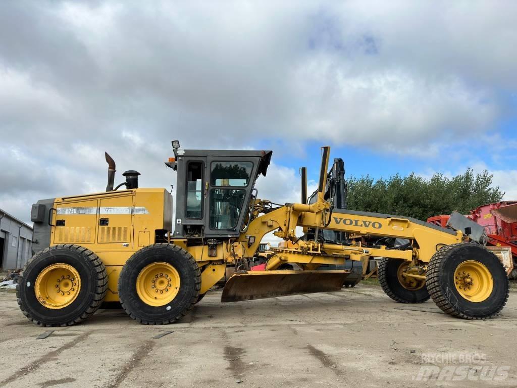 Volvo G 730 VHP Greideriai