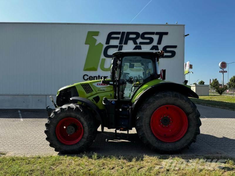 CLAAS AXION 870 Traktoriai