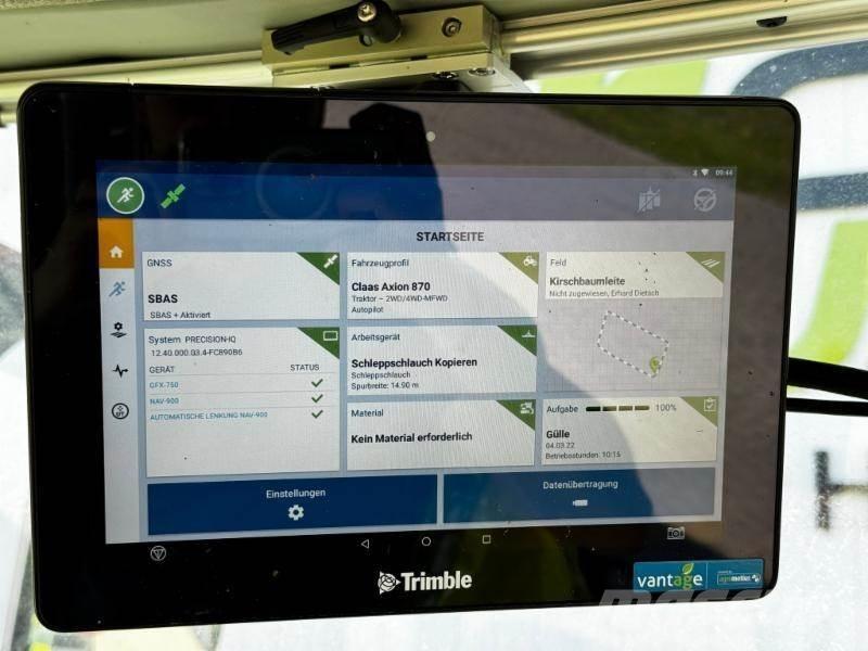 CLAAS AXION 870 Traktoriai