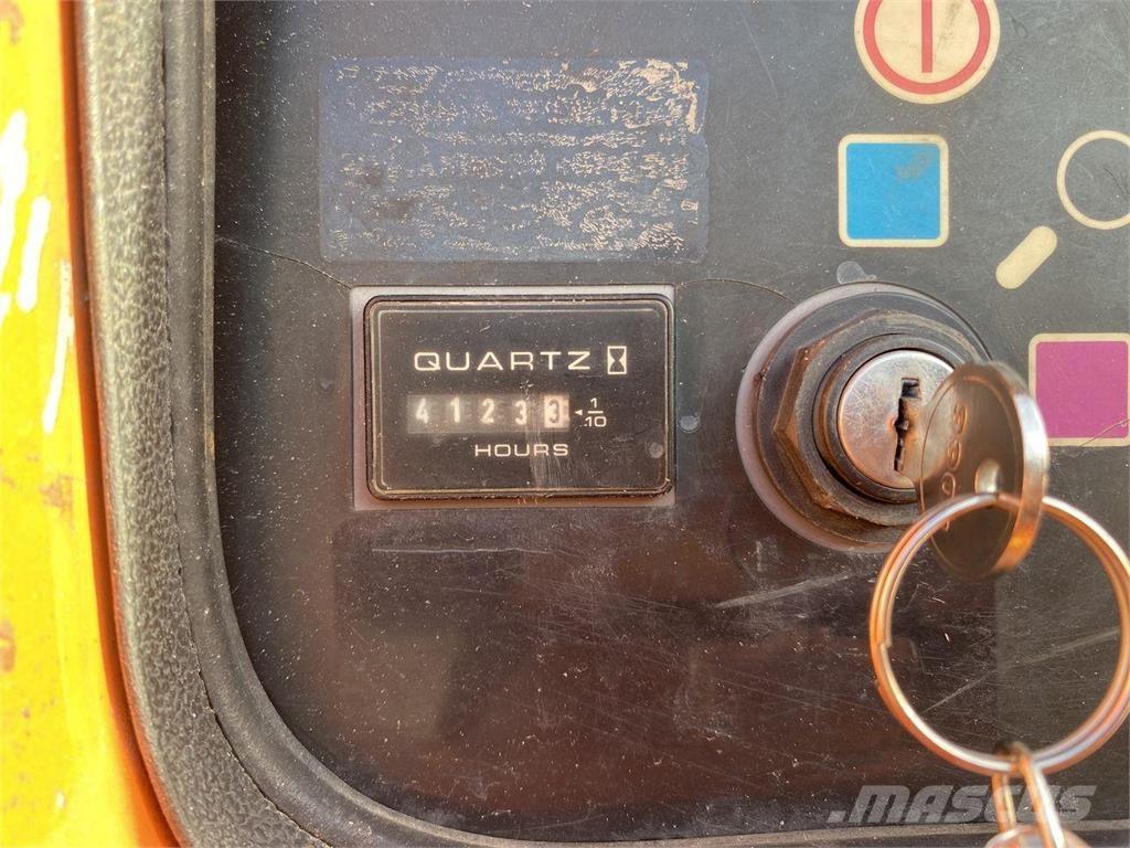 JLG 860SJ Alkūniniai keltuvai