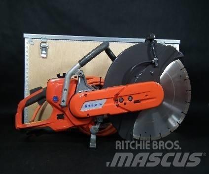 Husqvarna K6500 Statyba - Kita