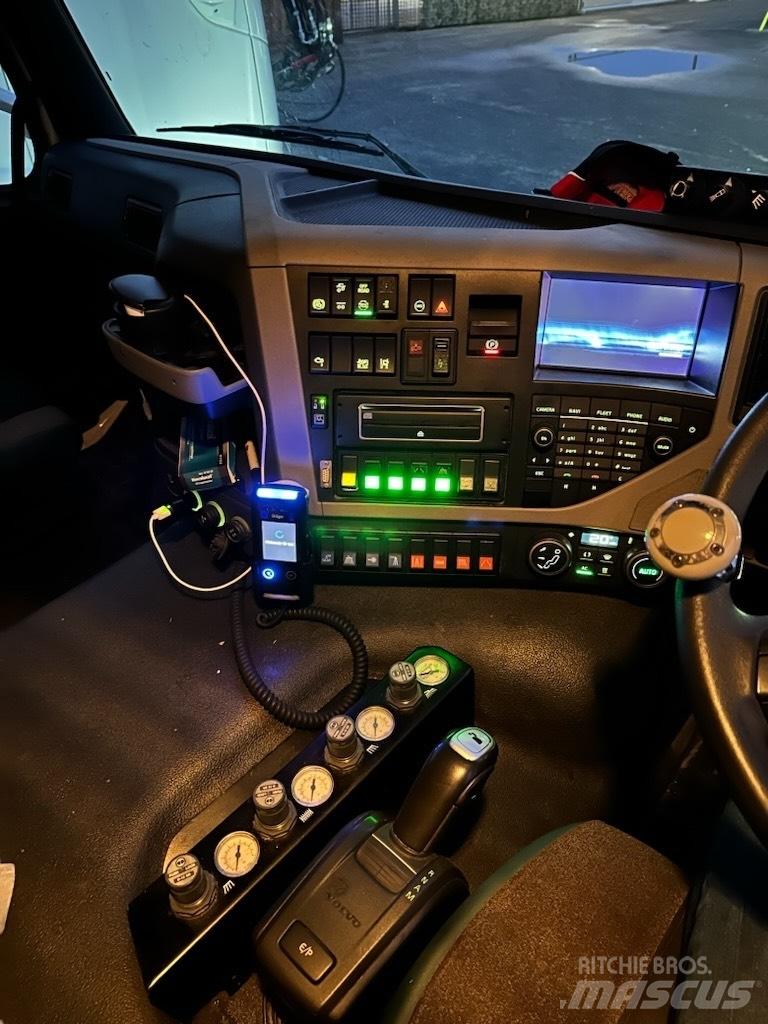 Volvo FM 500 Šlavimo sunkvežimiai