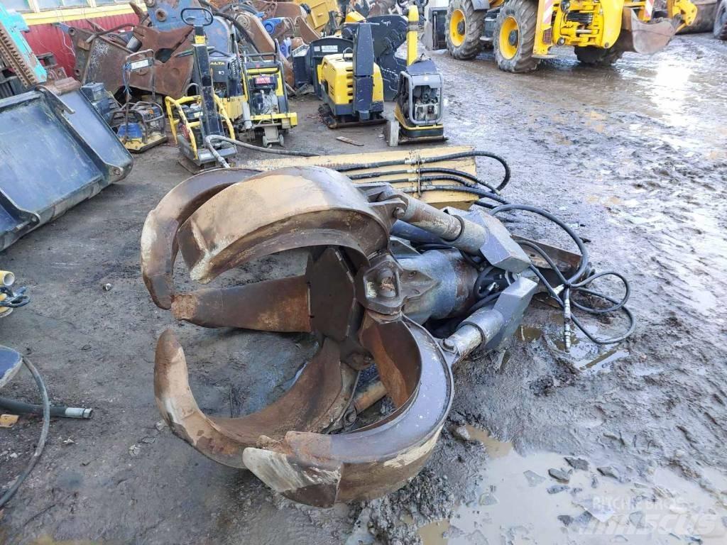  Grapple rotated Griebtuvai