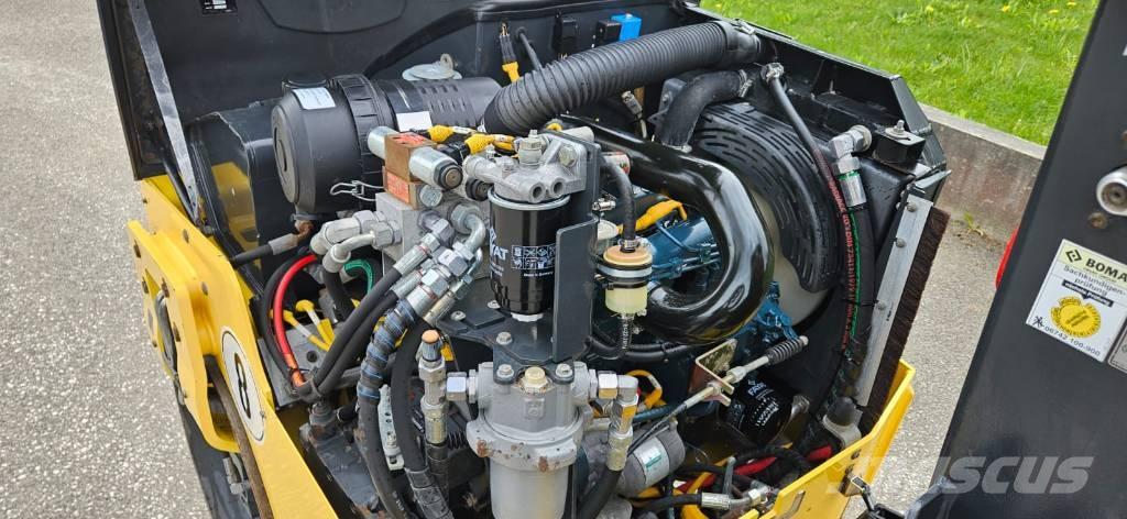 Bomag BW 100 AC Kombinuoti volai
