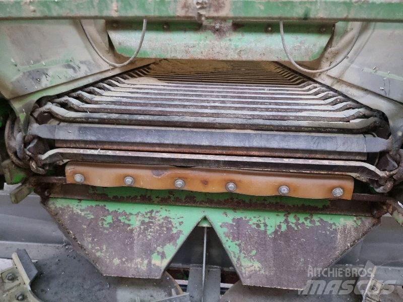  GÜSTROWER D056 Mineralinių trąšų barstytuvai