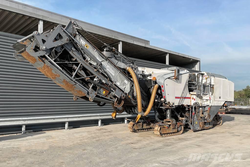 Wirtgen W 210 Asfalto šalto frezavimo technika