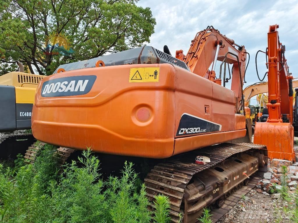 Doosan DX 300 LC-9C Vikšriniai ekskavatoriai