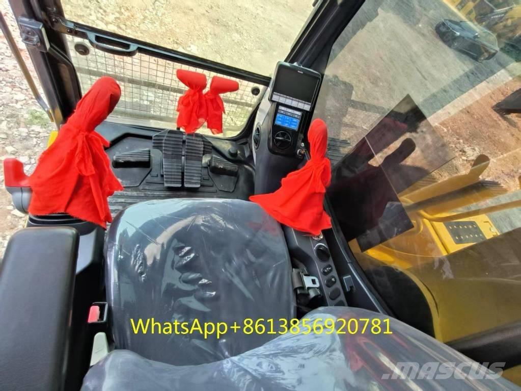 Komatsu PC 240-8 Vikšriniai ekskavatoriai