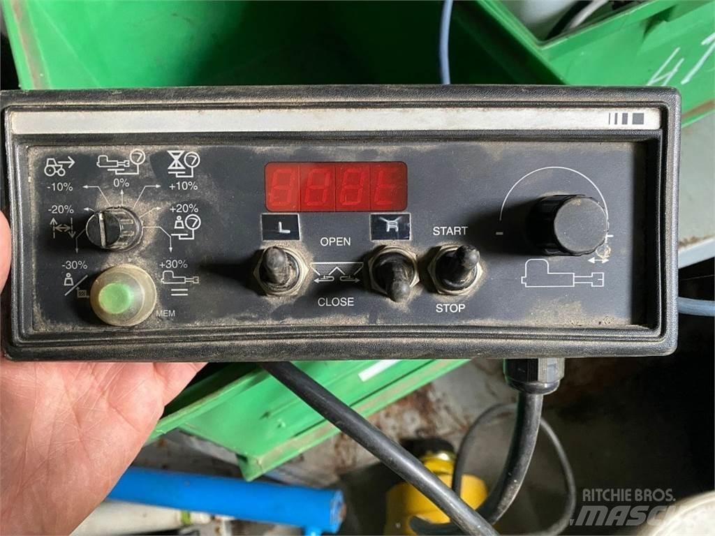 Vicon RS-XL Mineralinių trąšų barstytuvai