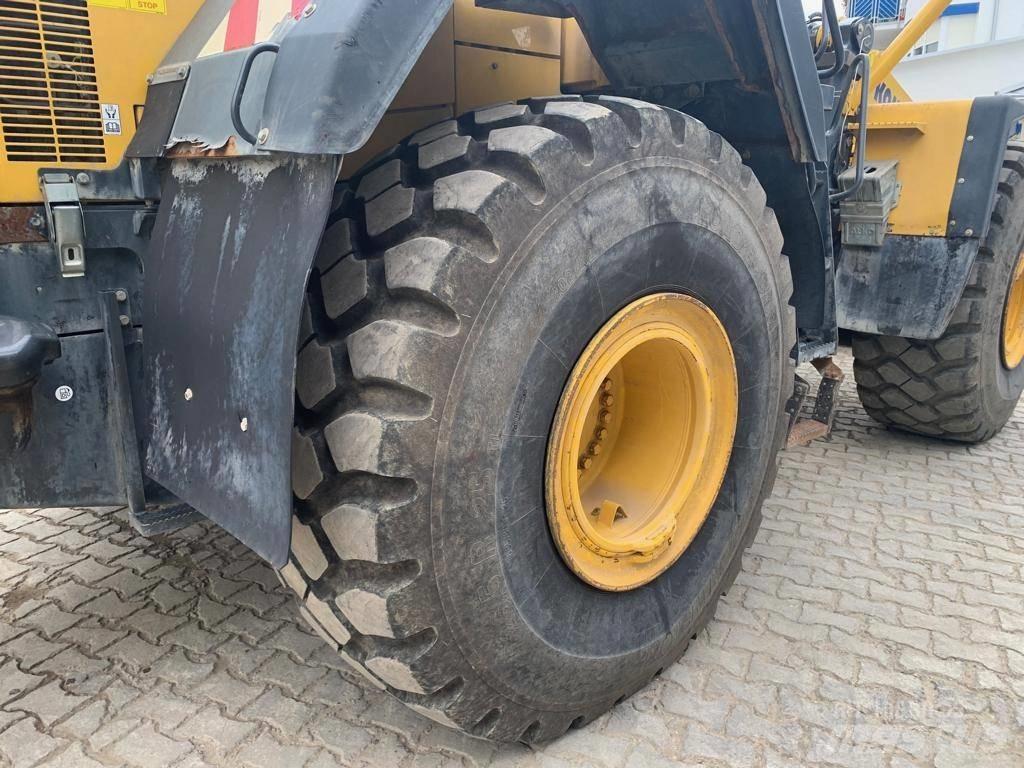 Komatsu WA 470-6 Naudoti ratiniai krautuvai