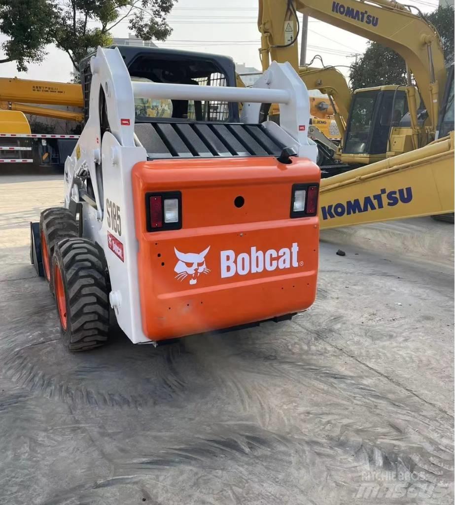 Bobcat S185 Krautuvai su šoniniu pasukimu