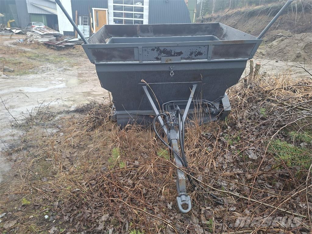  Hiekotinvaunu Smėlio ir druskos barstytuvai