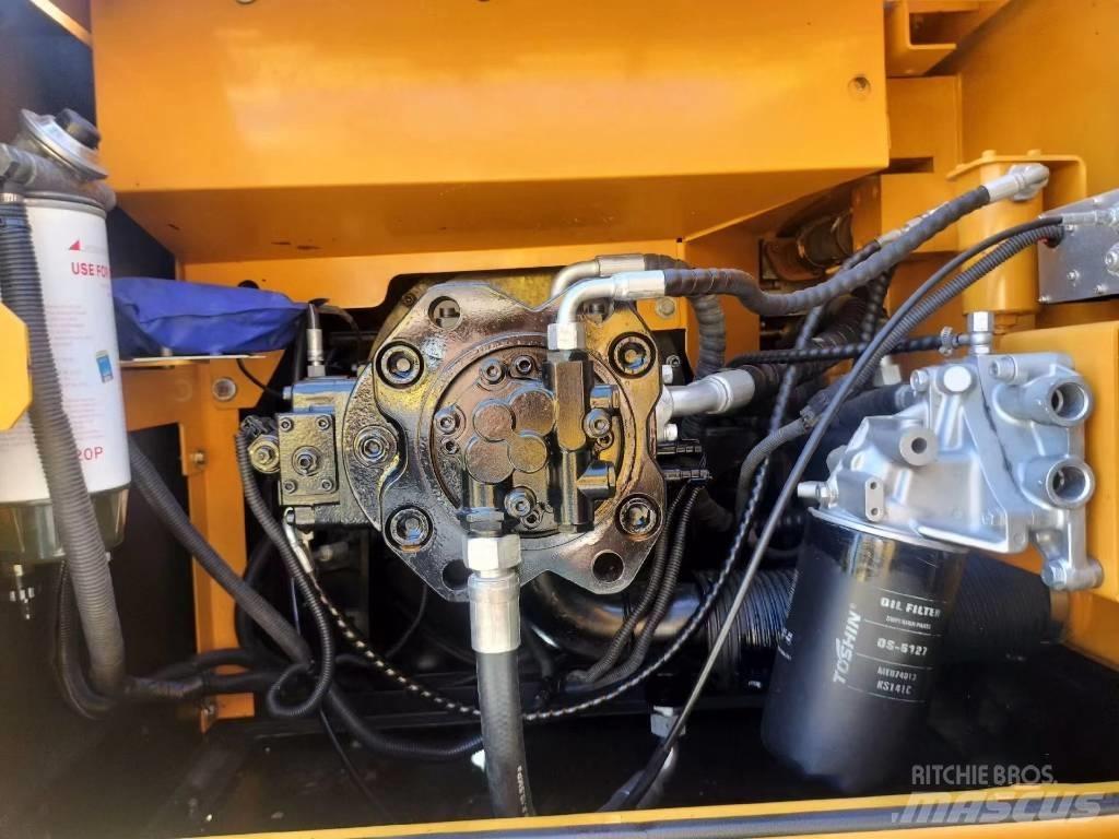 Sany SY215C Vikšriniai ekskavatoriai