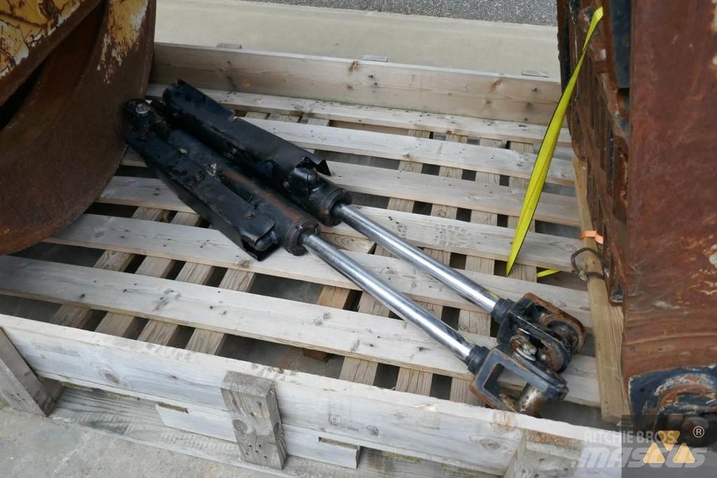 CAT 525D Grapple Transportas - Kita