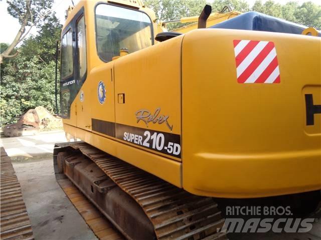 Hyundai R210-5D Ratiniai ekskavatoriai