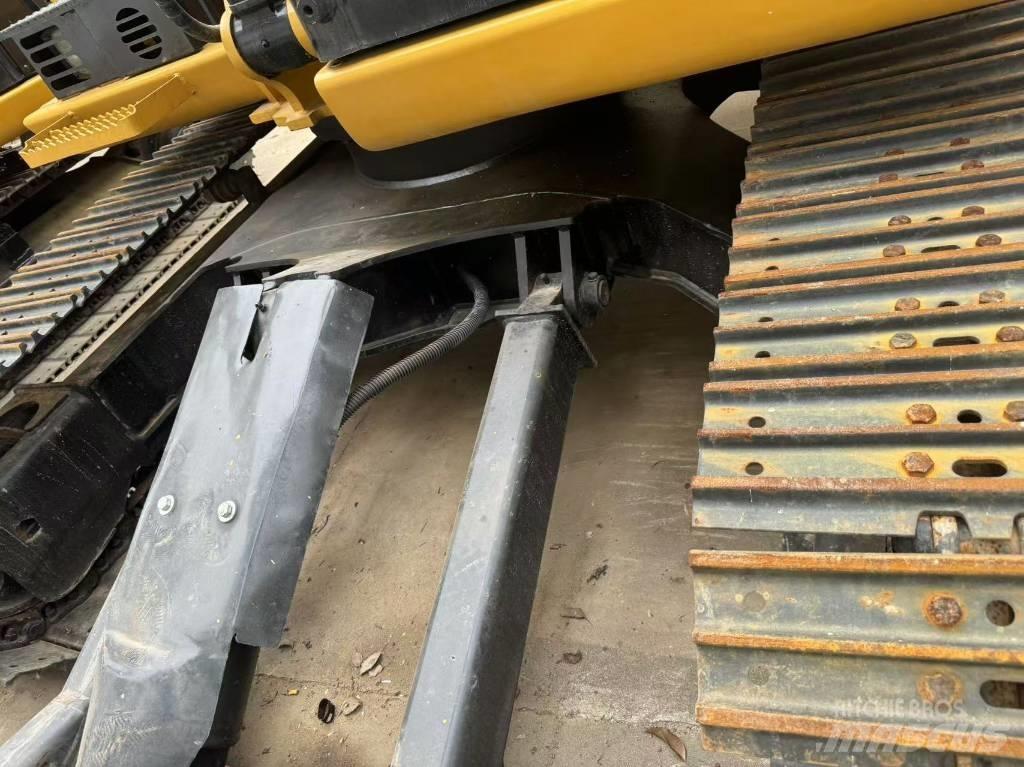 CAT 308 E 2 CR Vidutinės galios ekskavatoriai 7-12 t