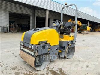 Dynapac CC 1100 Porinių būgnų volai