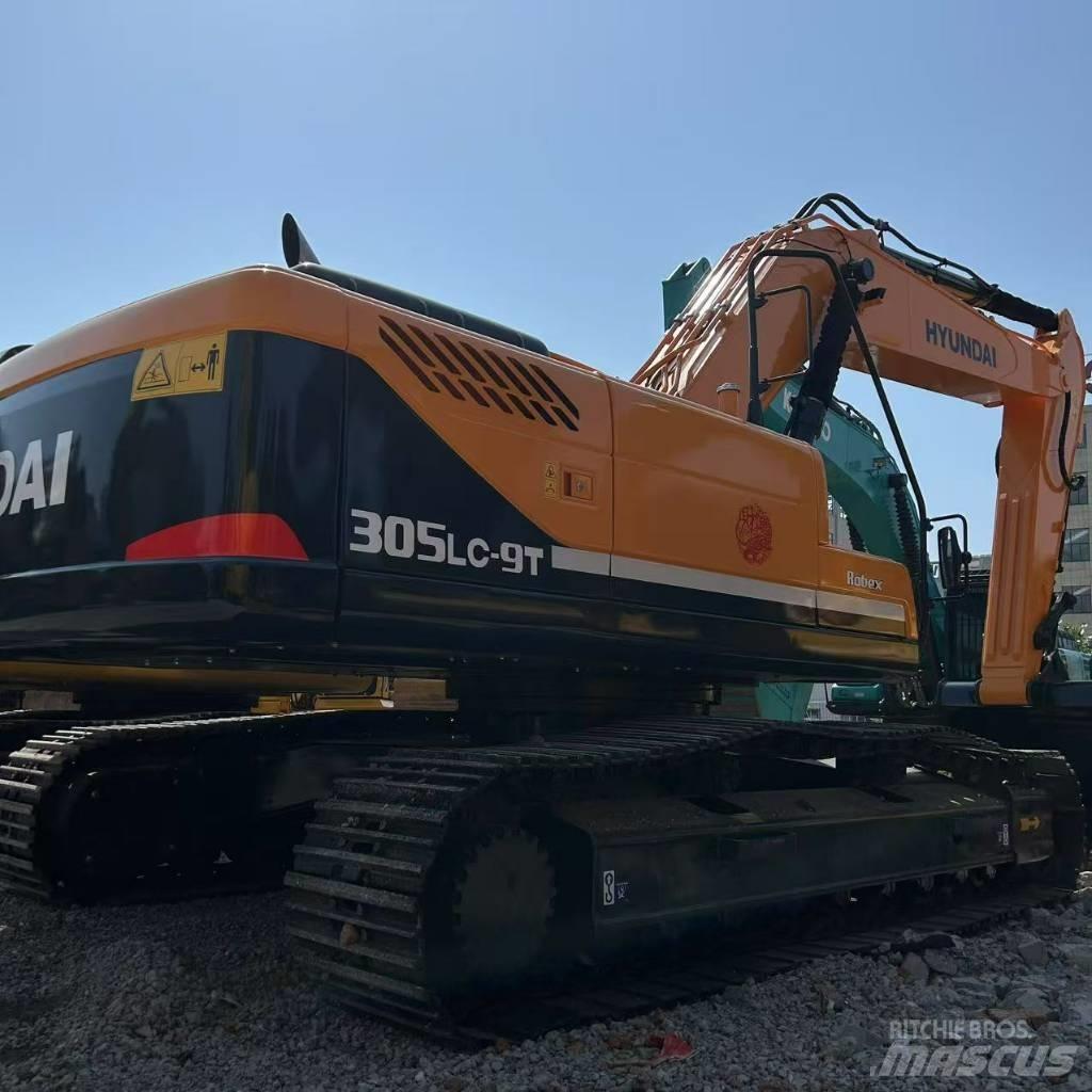 Hyundai 305LC-9T Vikšriniai ekskavatoriai
